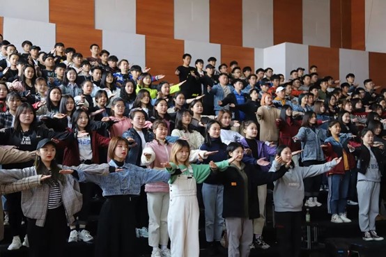 1712891155400759.jpg 5.jpg